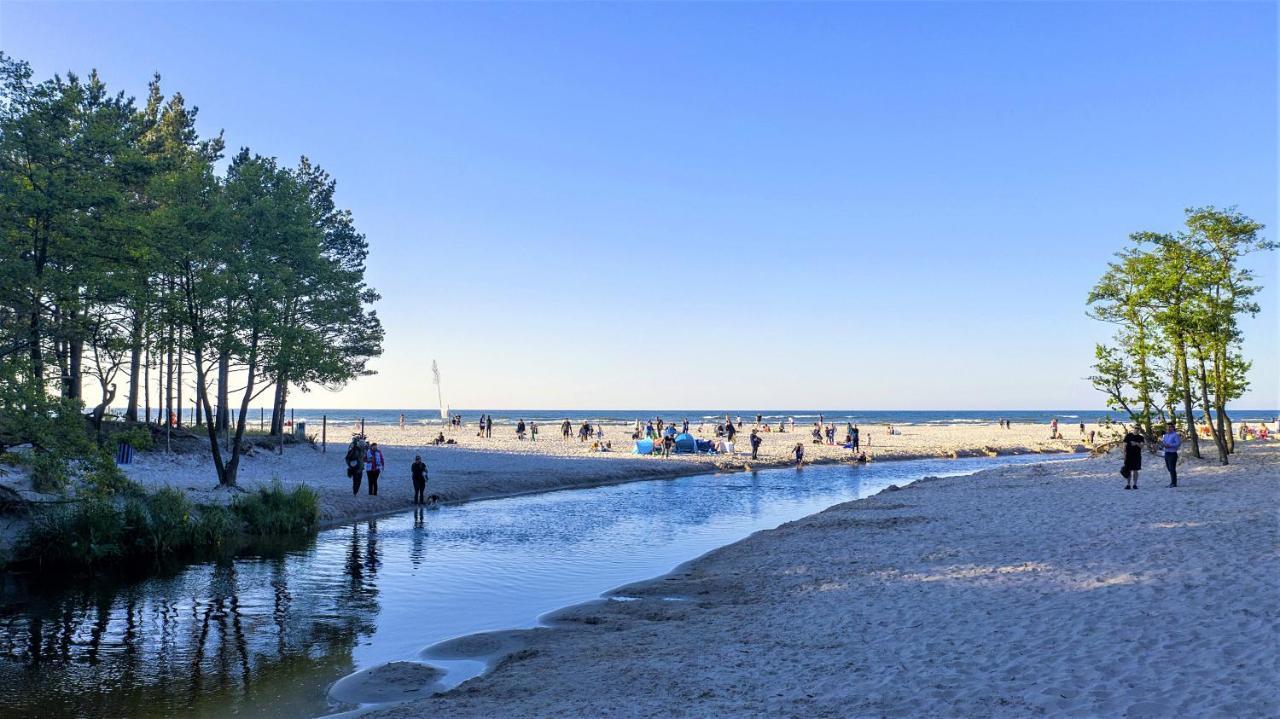 Pokoje Goscinne Konik Morski Dębki Buitenkant foto