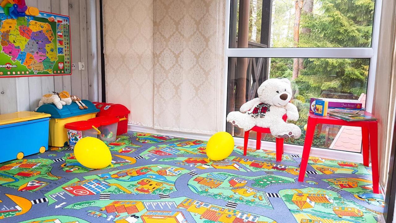 Pokoje Goscinne Konik Morski Dębki Buitenkant foto